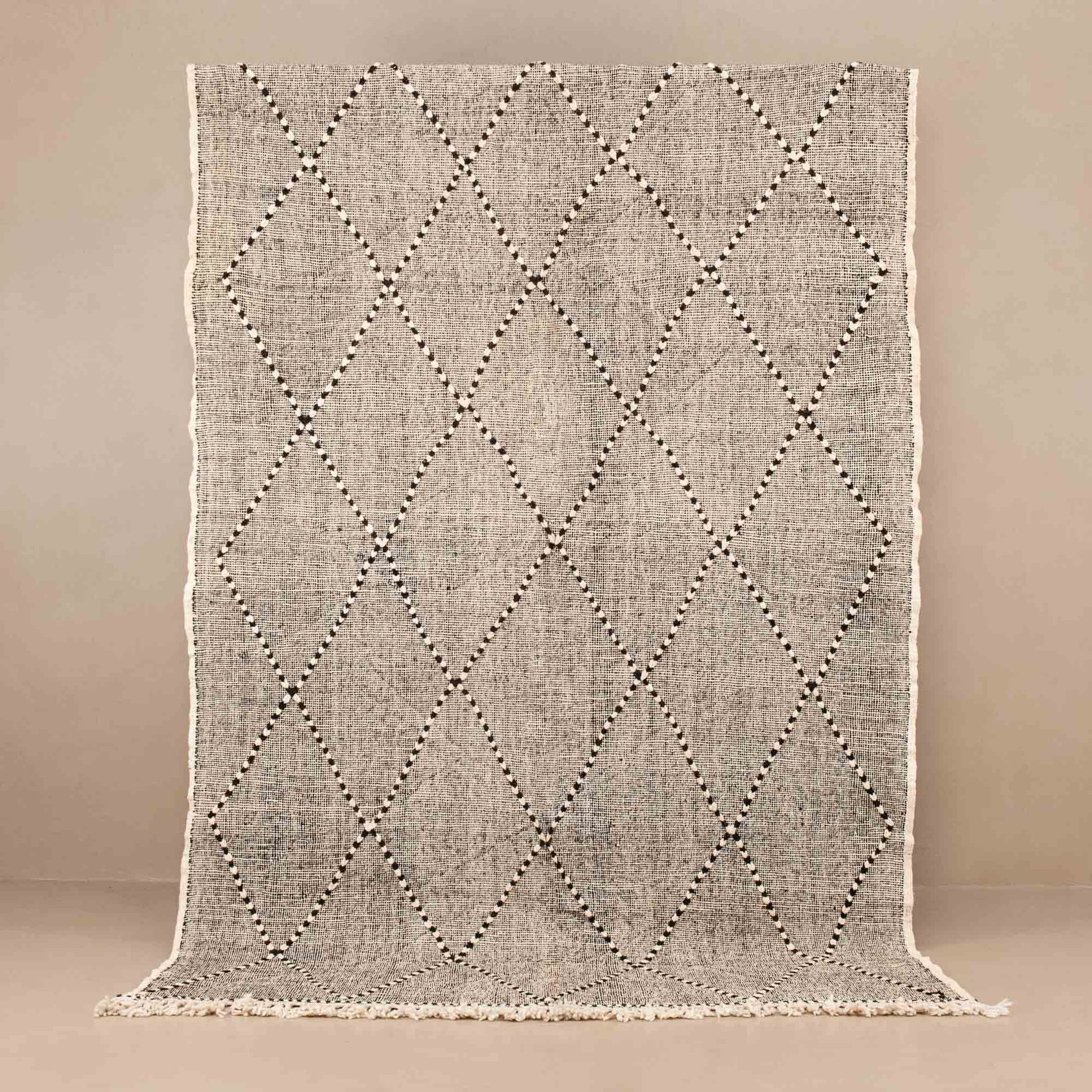 Faraoula - taznakht kilim rug - Urbann-Vibe