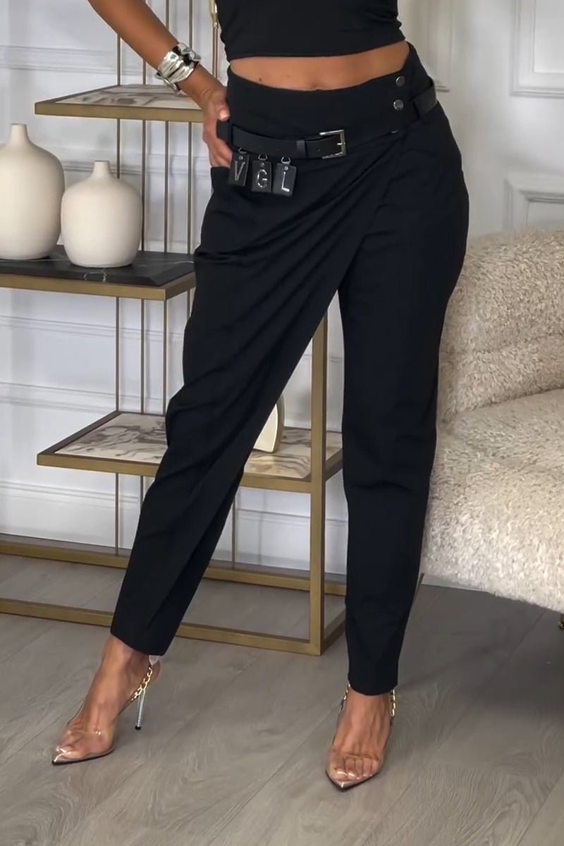 Women's elegant wide-leg draped pants with elastic waist, relaxed fit and side pockets