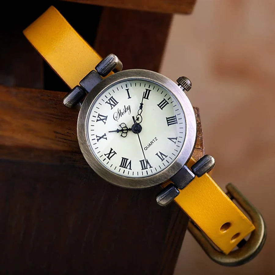 Evelyn vintage quartz watch stainless steel case brown leather strap retro Roman numeral dial