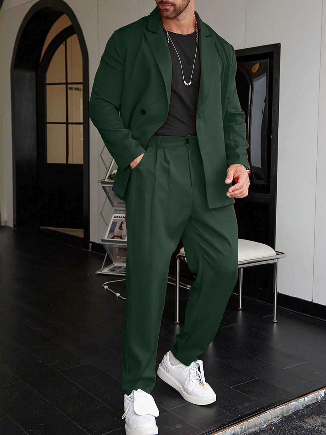 Men's slim-fit two-piece suit with notched lapel blazer and tailored trousers for modern formal wear