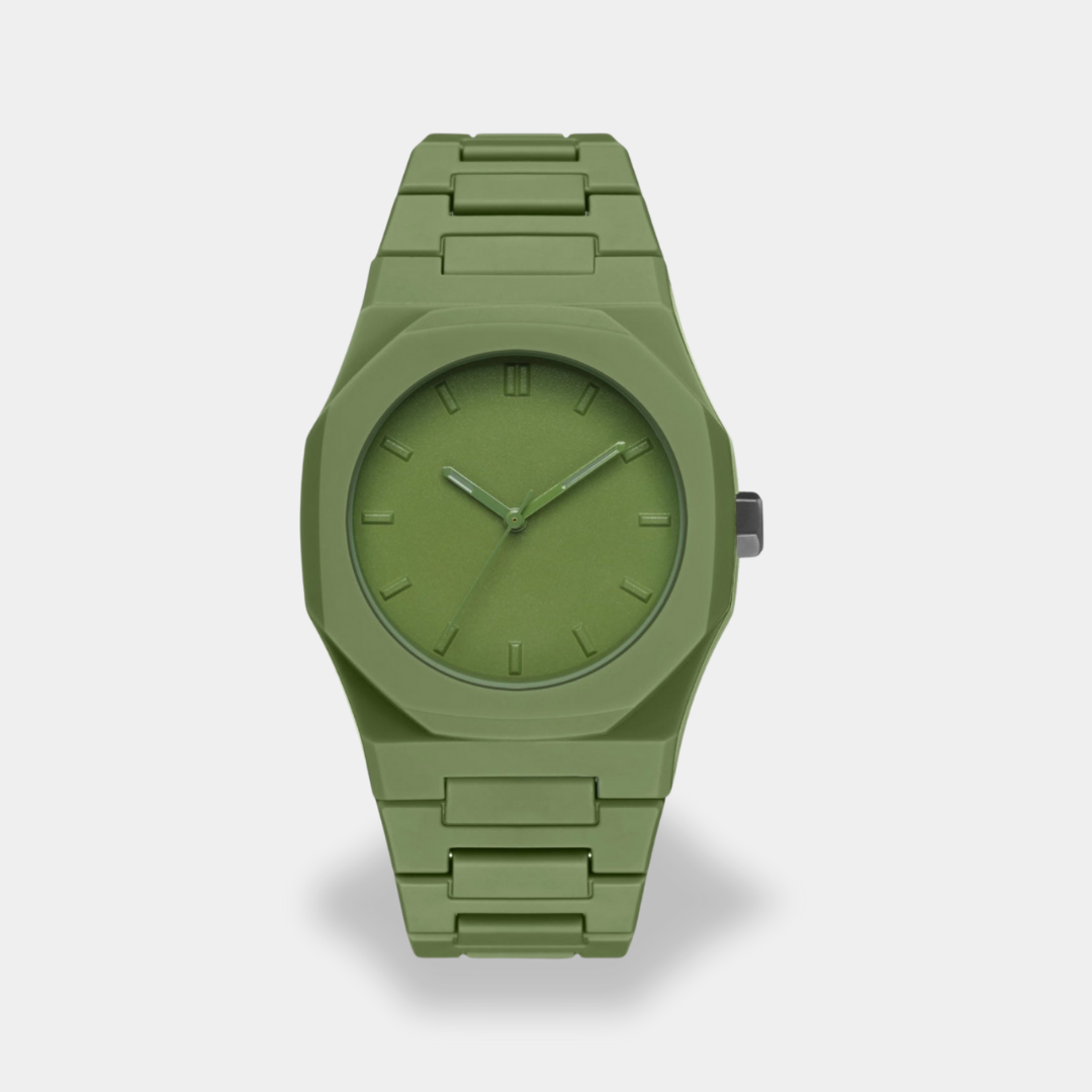 Men's minimalist plastic strap watch with easy-read dial numbers for everyday casual wear
