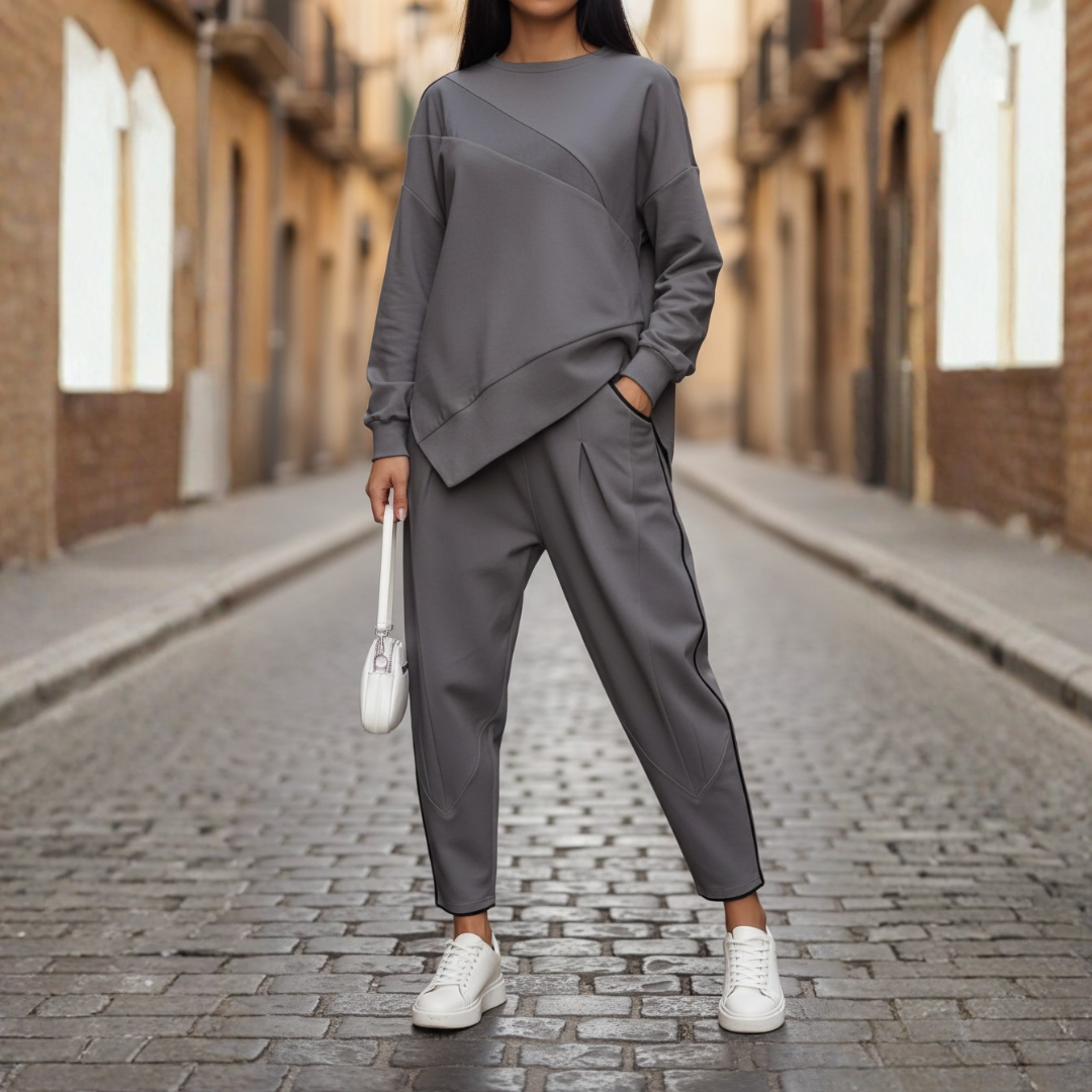 Women's soft knit two-piece pants set, relaxed coordinated matching outfit for effortless everyday comfort