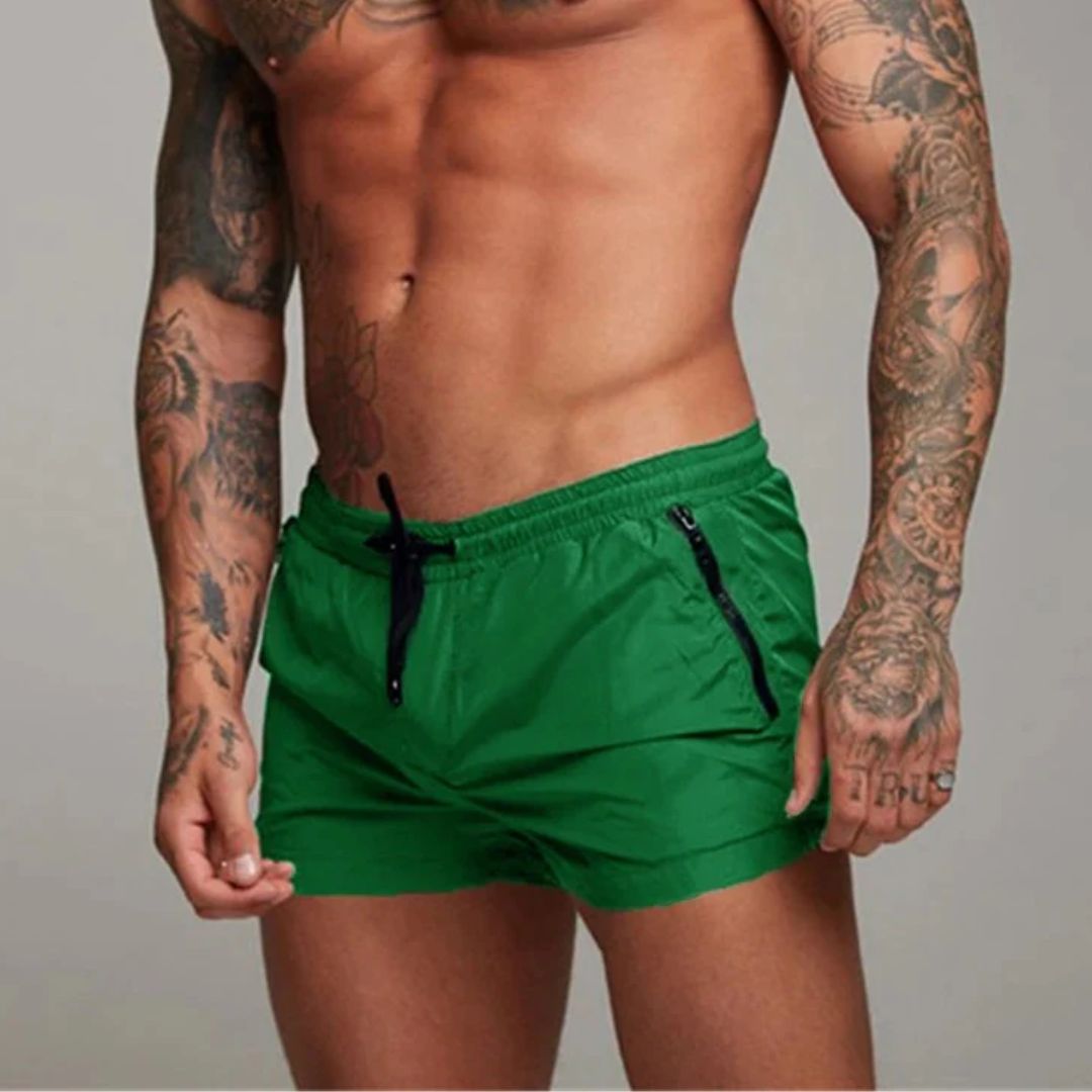 Men's slim fit swim trunks quick-dry breathable fabric with zipper pockets for active beachgoers