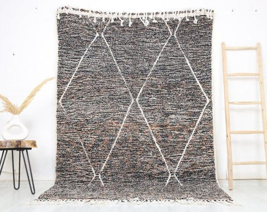Tamza Beni Ourain Rug 5'4" x 8'2" - Urbann-Vibe