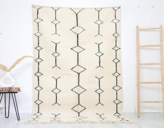 Lunja Beni Ourain Rug 4'9" x 7'4" - Urbann-Vibe