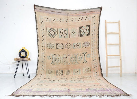 Mamma Vintage Moroccan Rug 5'6" x 11'6" - Urbann-Vibe