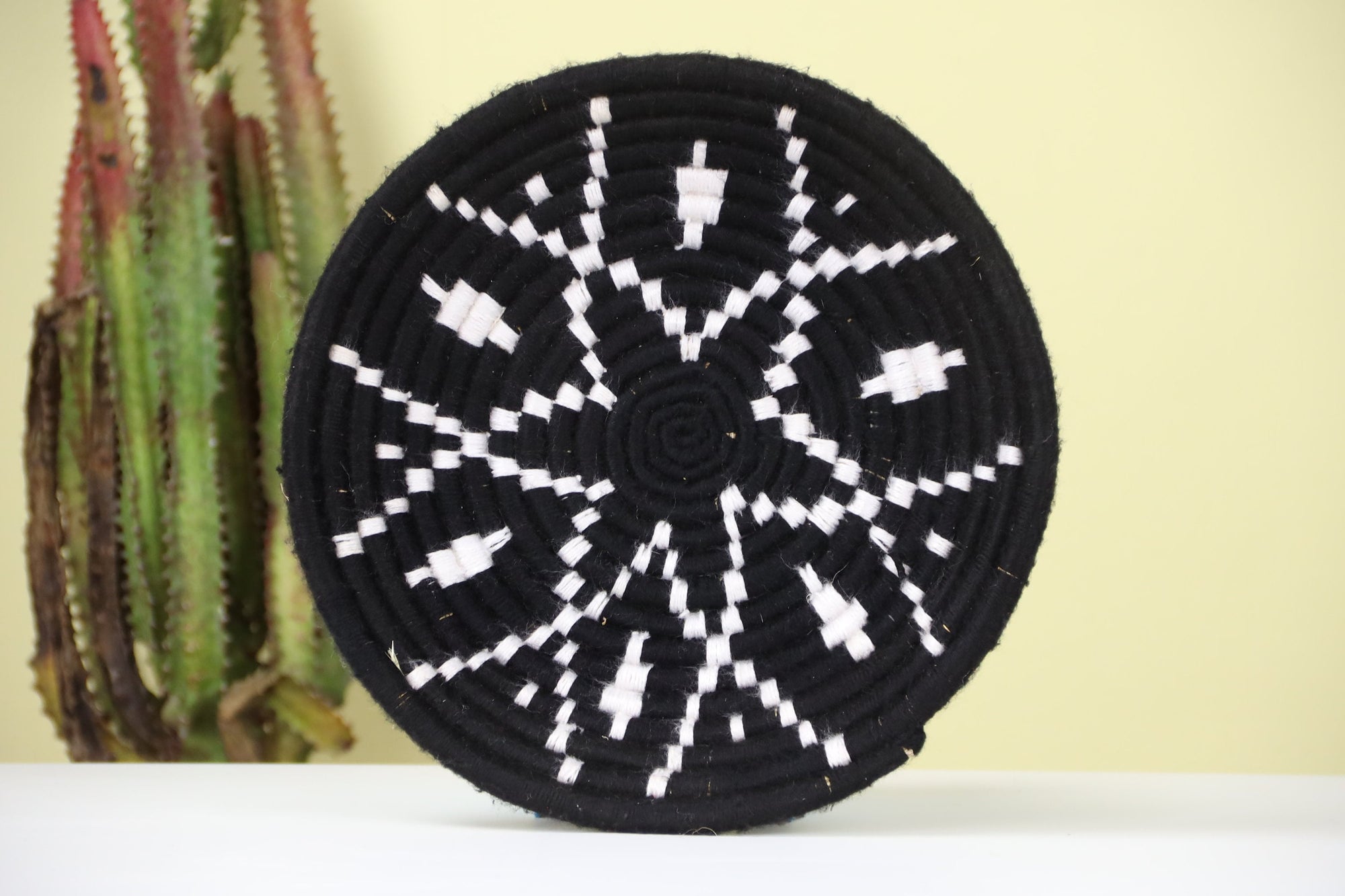 Cayla Berber Wall Basket - Urbann-Vibe