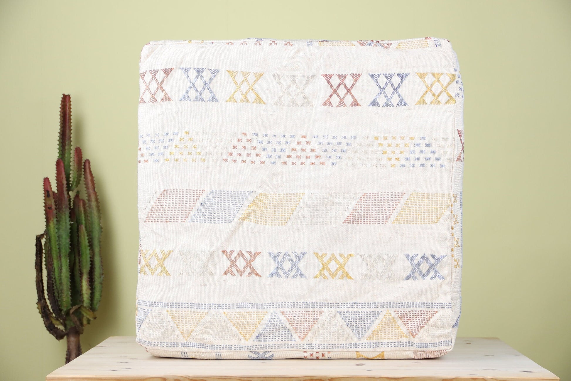 Aris  Moroccan Pouf - Urbann-Vibe