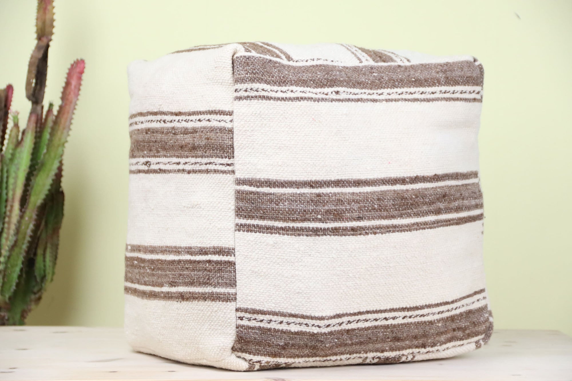 Xeju Moroccan Pouf - Urbann-Vibe