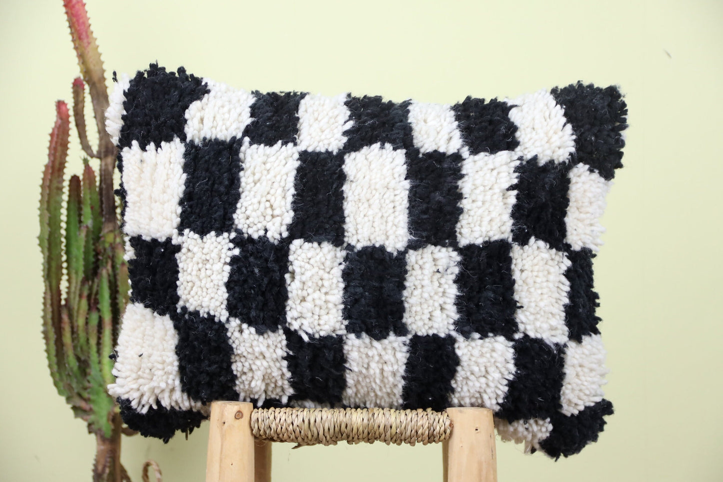 Dadouche Checkered Pillow - Urbann-Vibe