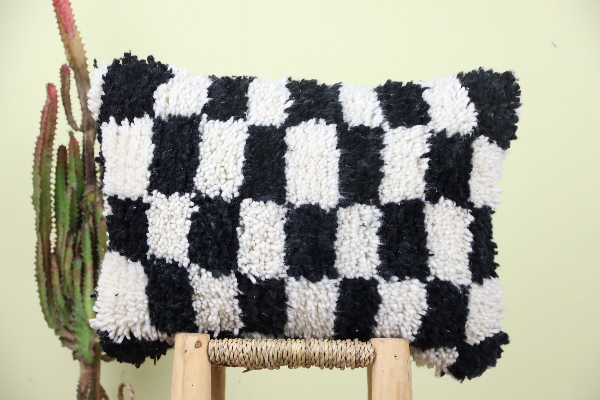 Dadouche Checkered Pillow - Urbann-Vibe