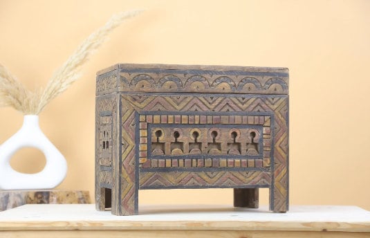 Azilin Vintage Wood Chest - Urbann-Vibe