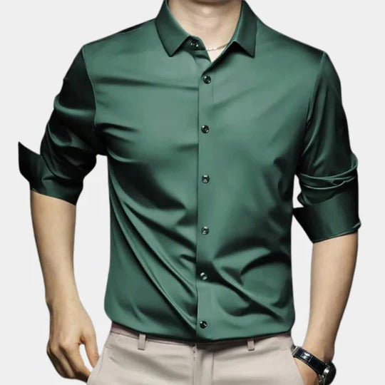 Men's wrinkle-free structured fit long sleeve office shirt with thermal coverage for cold weather