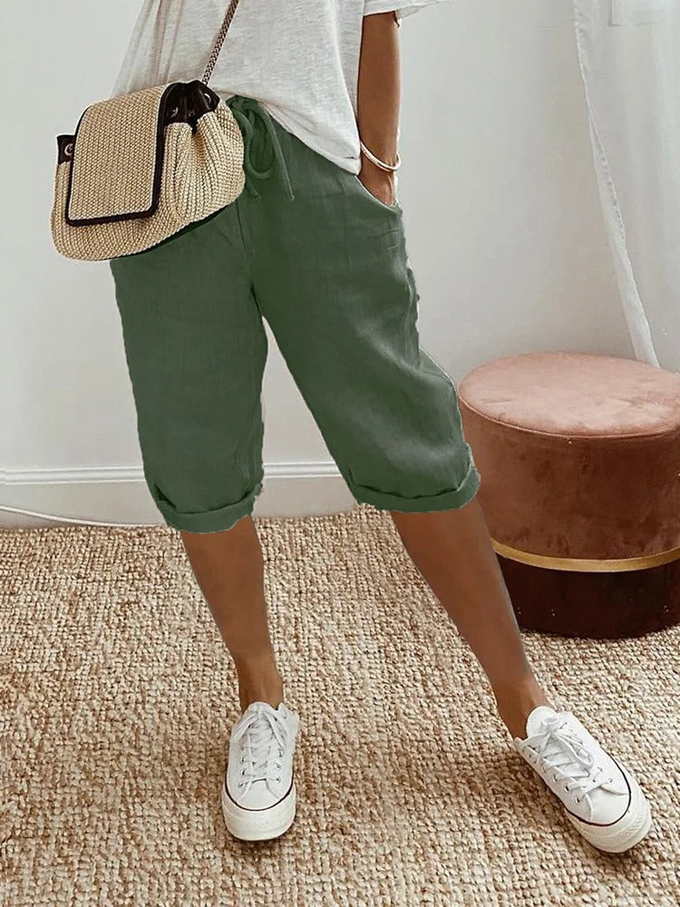 Women's relaxed fit drawstring shorts with pockets, adjustable elastic waist, casual warm weather style