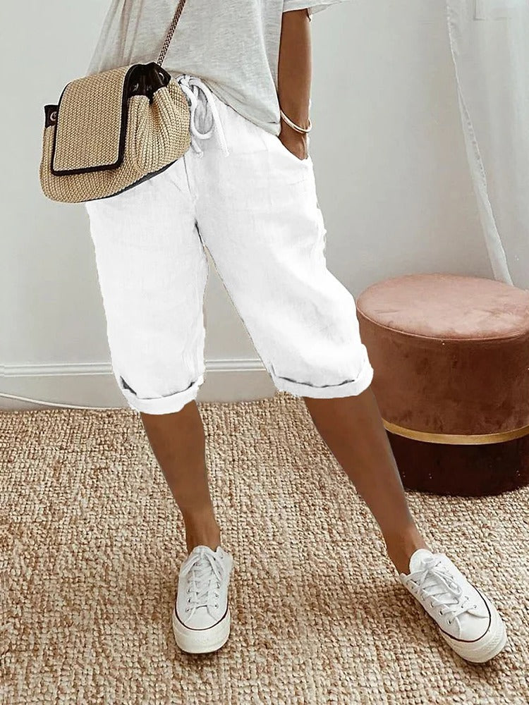 Women's relaxed-fit drawstring shorts with pockets, elastic adjustable waist, casual warm-weather style