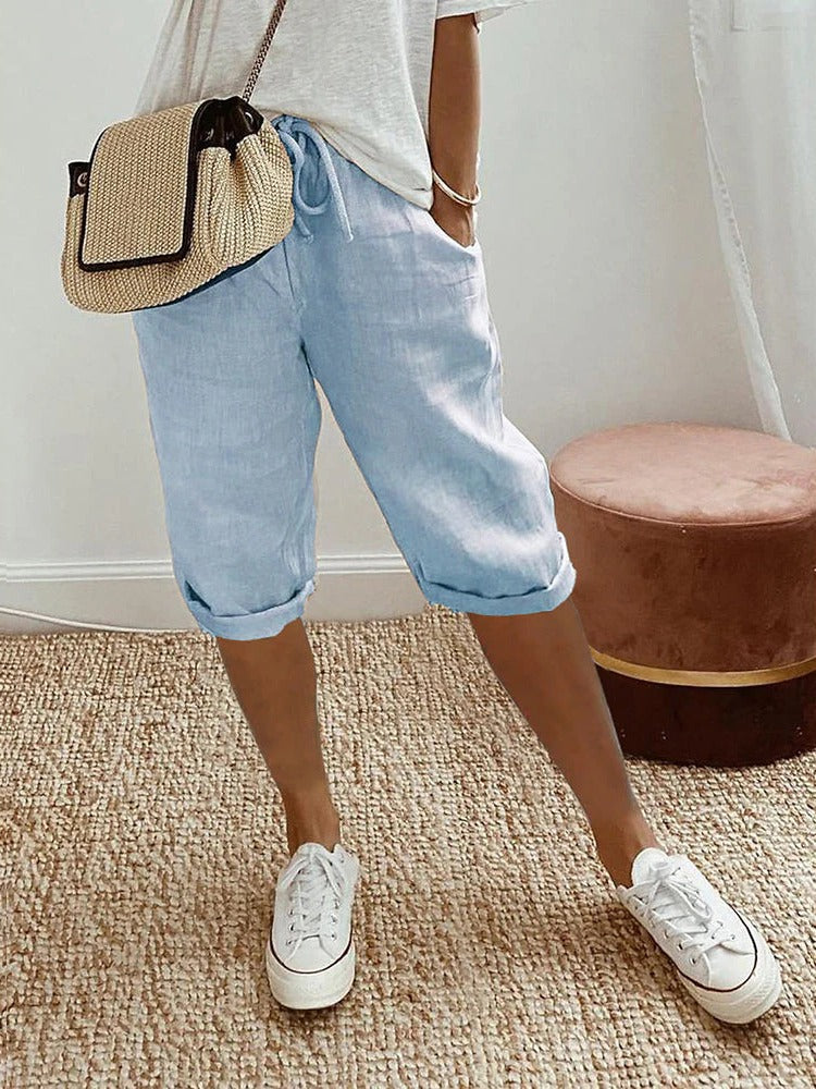 Women's relaxed-fit drawstring shorts with pockets, elastic adjustable waist, casual warm-weather style