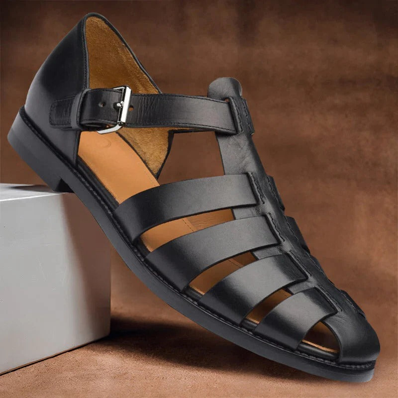 Men's casual sandals with adjustable straps, lightweight slip-resistant sole for everyday comfort