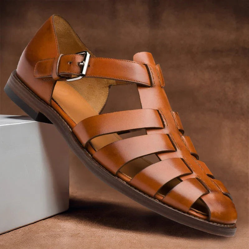 Men's casual sandals with adjustable straps, lightweight slip-resistant sole, contoured footbed everyday comfort