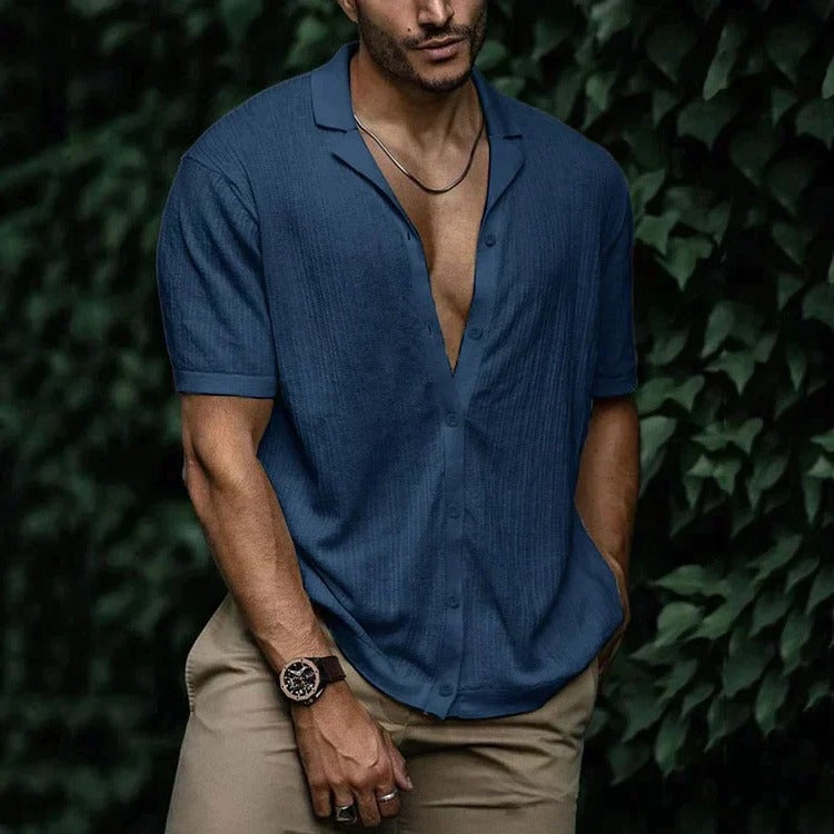 Men's lightweight short sleeve button-down shirt classic casual style breathable regular fit summer