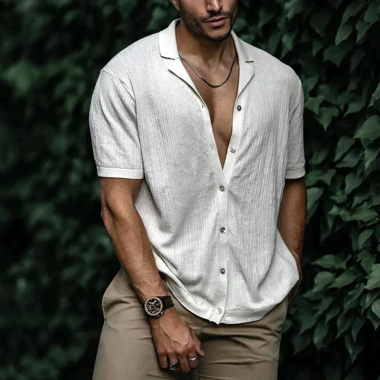 Men's lightweight short sleeve button-down shirt classic casual regular fit breathable summer style