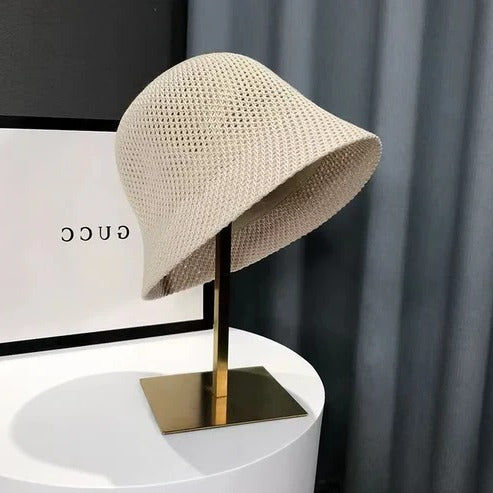 Women's wide brim sun hat lightweight breathable UV protection summer beach style natural tone