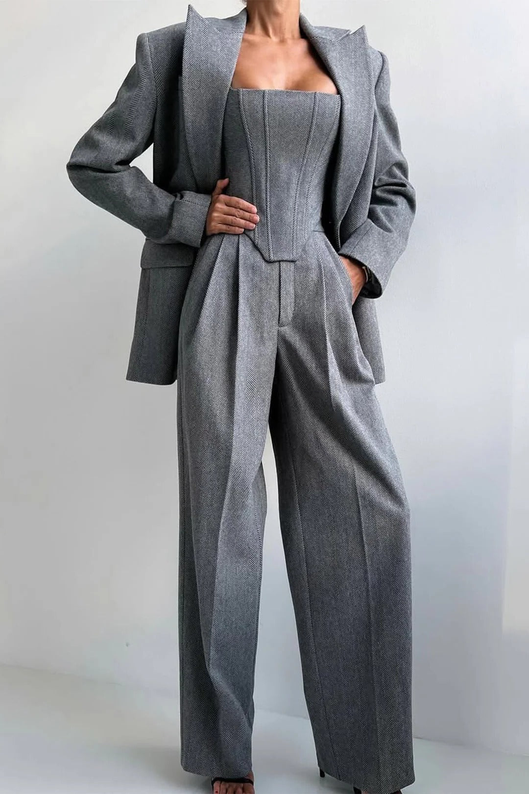 Women's 3-piece formal suit set tailored blazer structured top wide-leg trousers professional style