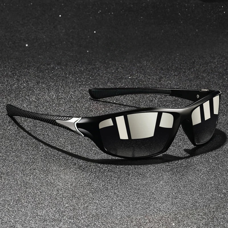 Men's polarized sunglasses lightweight frame glare-reducing UV400 lenses modern silhouette outdoor driving