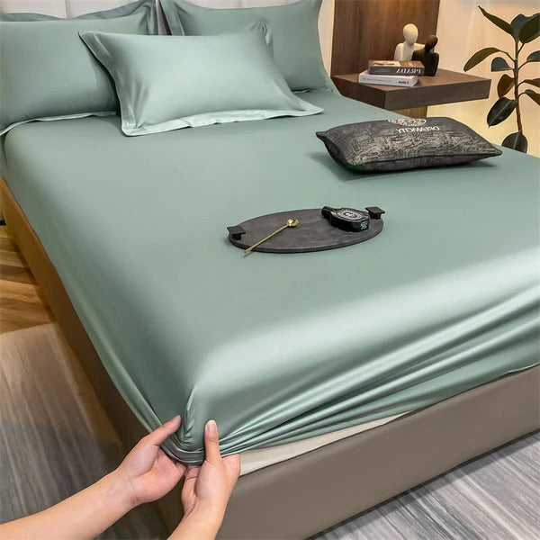Soft fitted sheet with elastic edges for secure fit, smooth sleep surface ideal for all sleepers