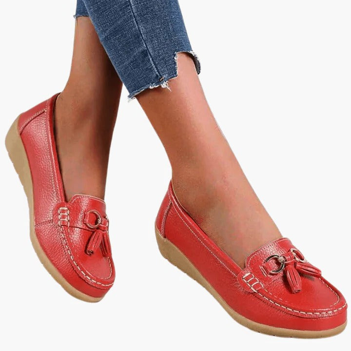 Women's moccasin ballet flats with Velcro fastening, non-slip sole, lightweight everyday flat shoe