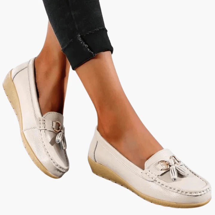 Women's moccasin ballet flats with velcro closure, non-slip sole, lightweight everyday flat shoes