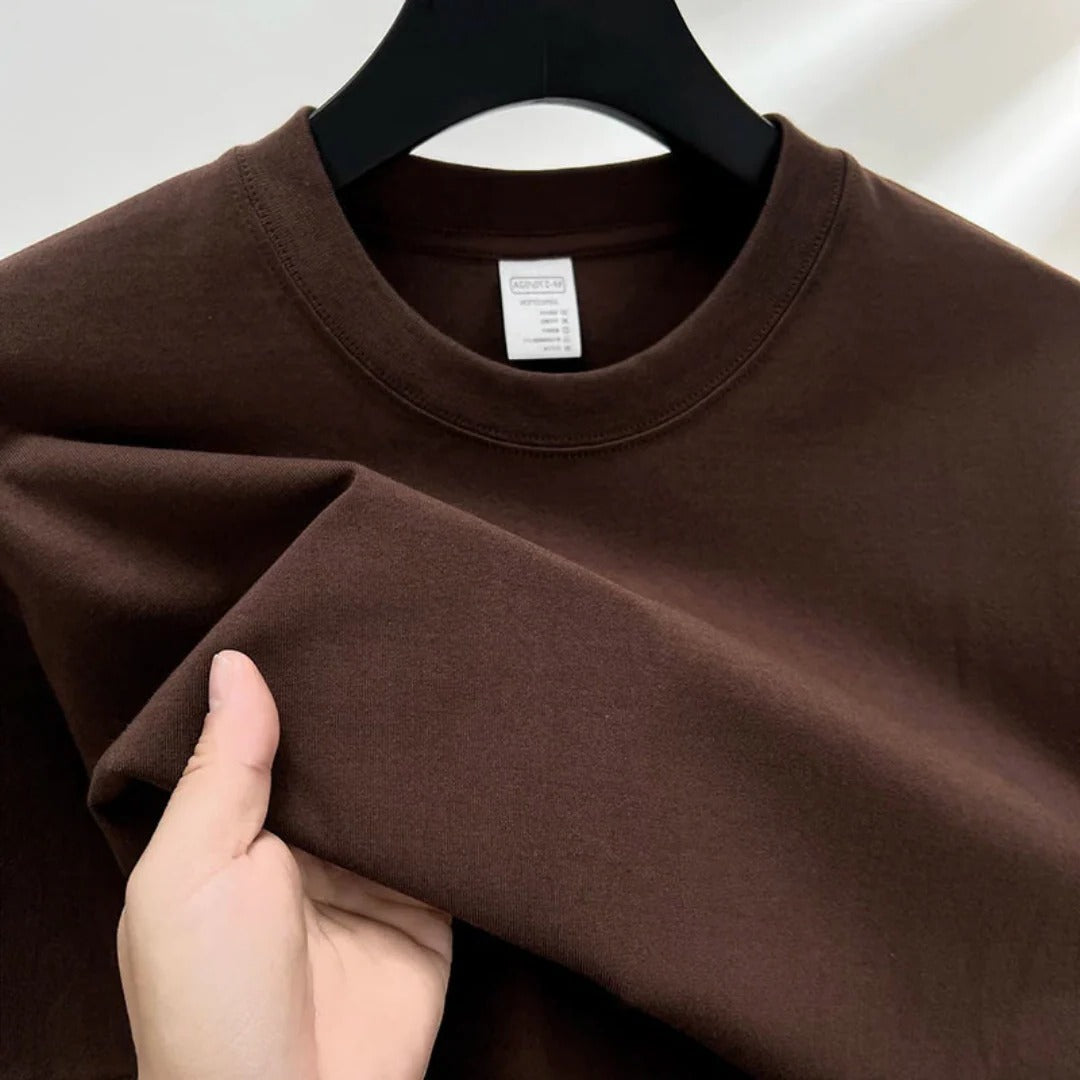 Men's classic white crewneck t-shirt relaxed straight cut minimalist everyday essential