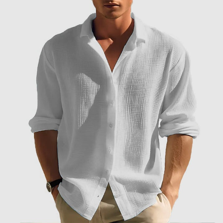 Men's lightweight casual button-down shirt relaxed fit breathable fabric for everyday wear