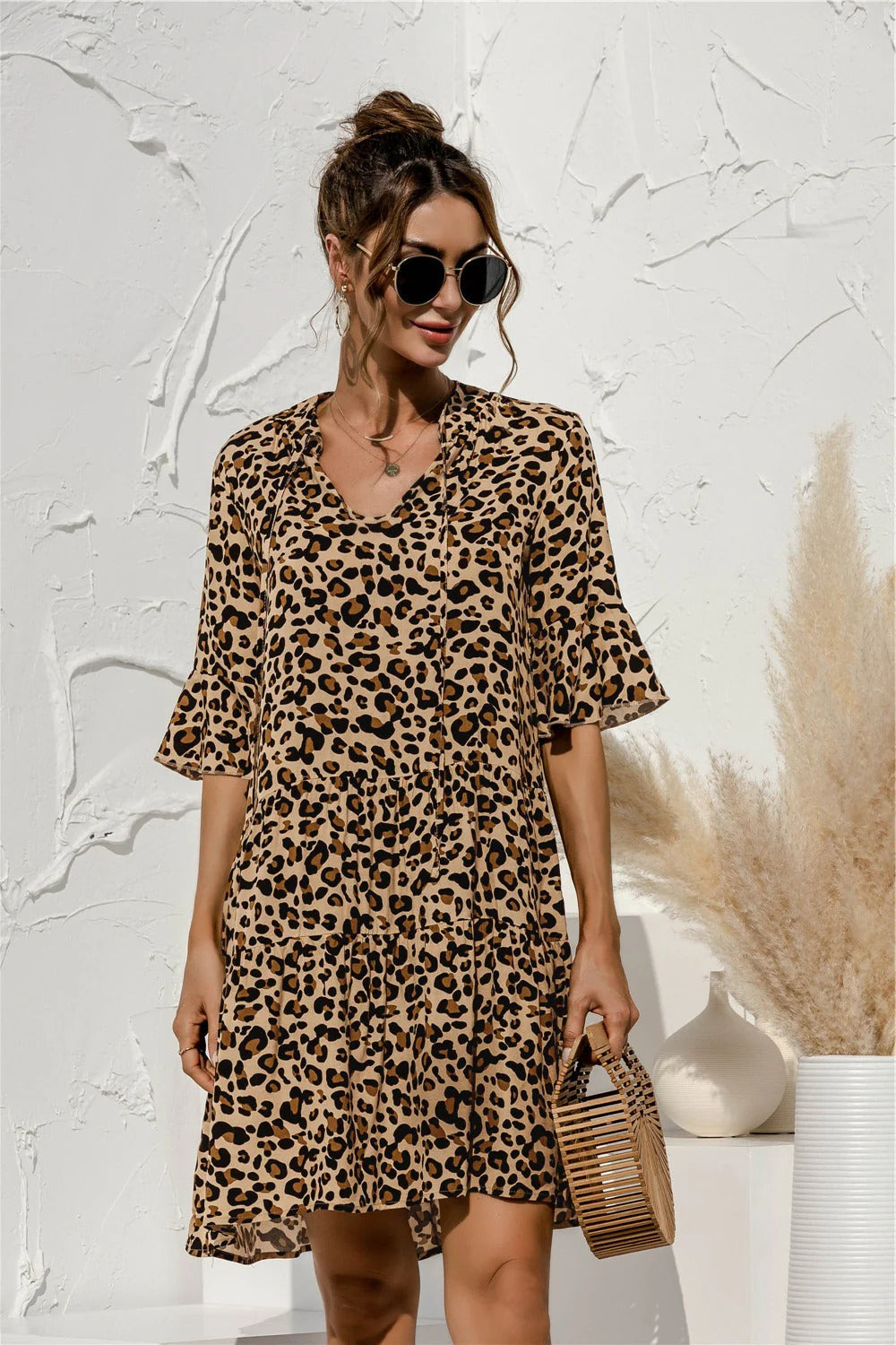 Women's relaxed-fit drop-waist summer dress, lightweight airy silhouette for casual semi-formal wear