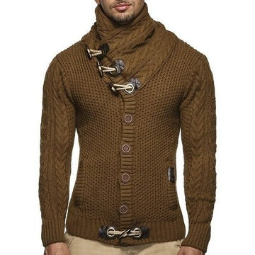 Chunky knit sweater with toggle closure in neutral tone, structured everyday silhouette