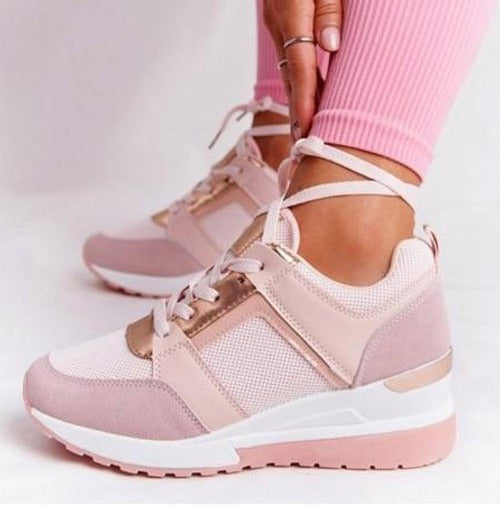 Women's casual lace-up shoes neutral tone polished silhouette everyday comfort versatile style