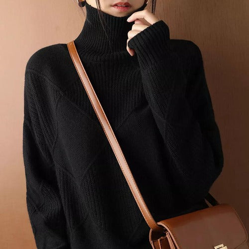 Women's ivory turtleneck long-sleeve top regular fit structured neckline versatile work layer