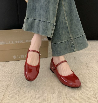 Vivienne | Women's Patent Mary Jane Shoes with Low Block Heel