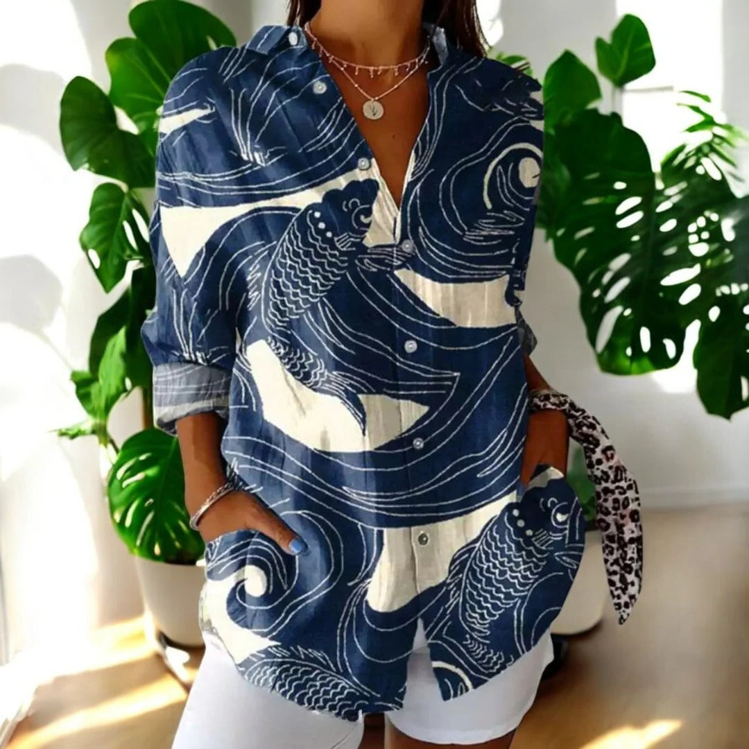 Women's vintage blouse regular cut timeless design versatile casual to semi-formal comfortable fit