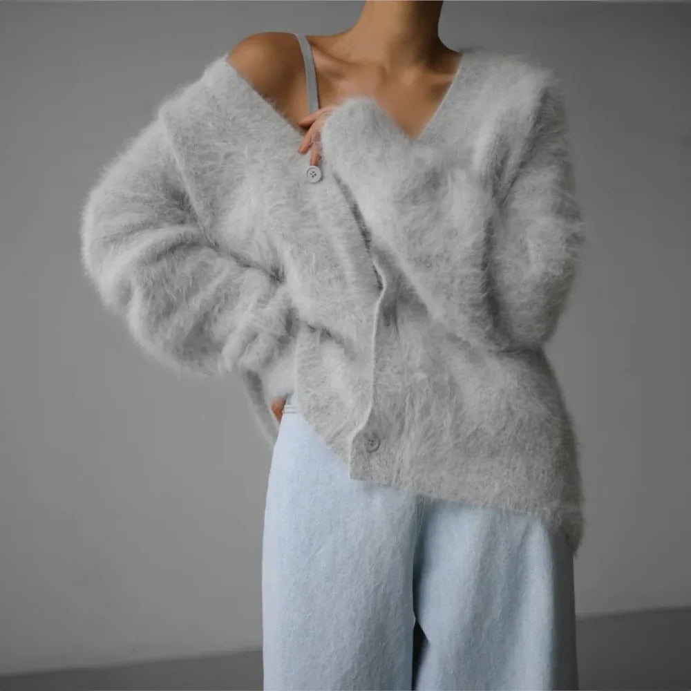 Women's neutral lightweight cardigan relaxed fit versatile layering outerwear for casual everyday wear