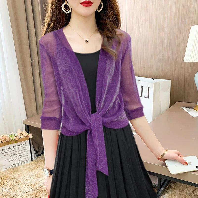 Women's lightweight open-front blouse, relaxed fit airy spring top with structured front opening