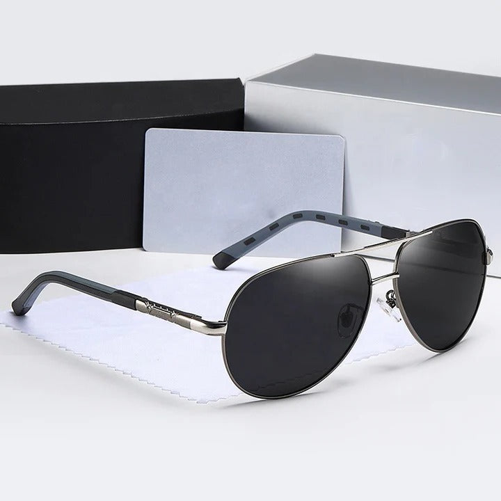Men's polarized aviator sunglasses stainless steel frame high clarity UV protection lenses