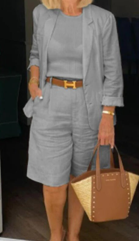 Women's ivory tailored blazer and flared shorts set with single front closure high-rise silhouette