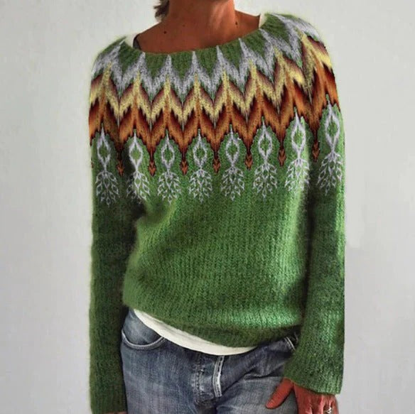 Women's relaxed fit pullover casual everyday comfort modern design layer-friendly contemporary silhouette