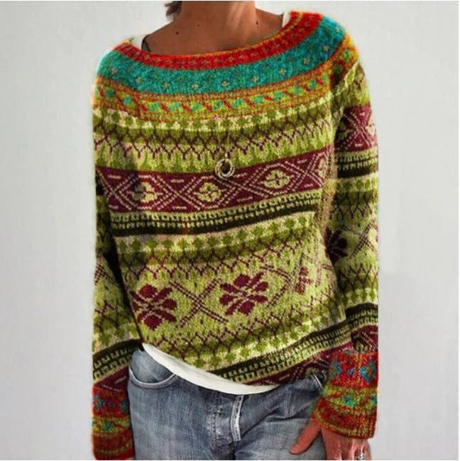 Women's relaxed fit pullover casual everyday style modern subtle accents layer-friendly comfort top