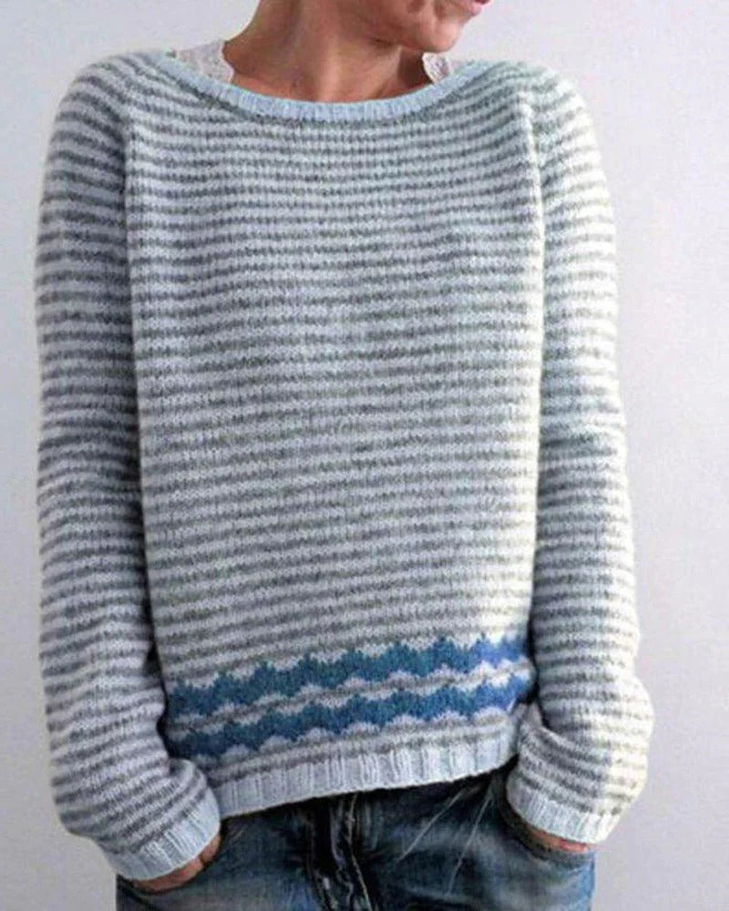 Women's relaxed fit pullover casual everyday style modern design layer-friendly contemporary silhouette