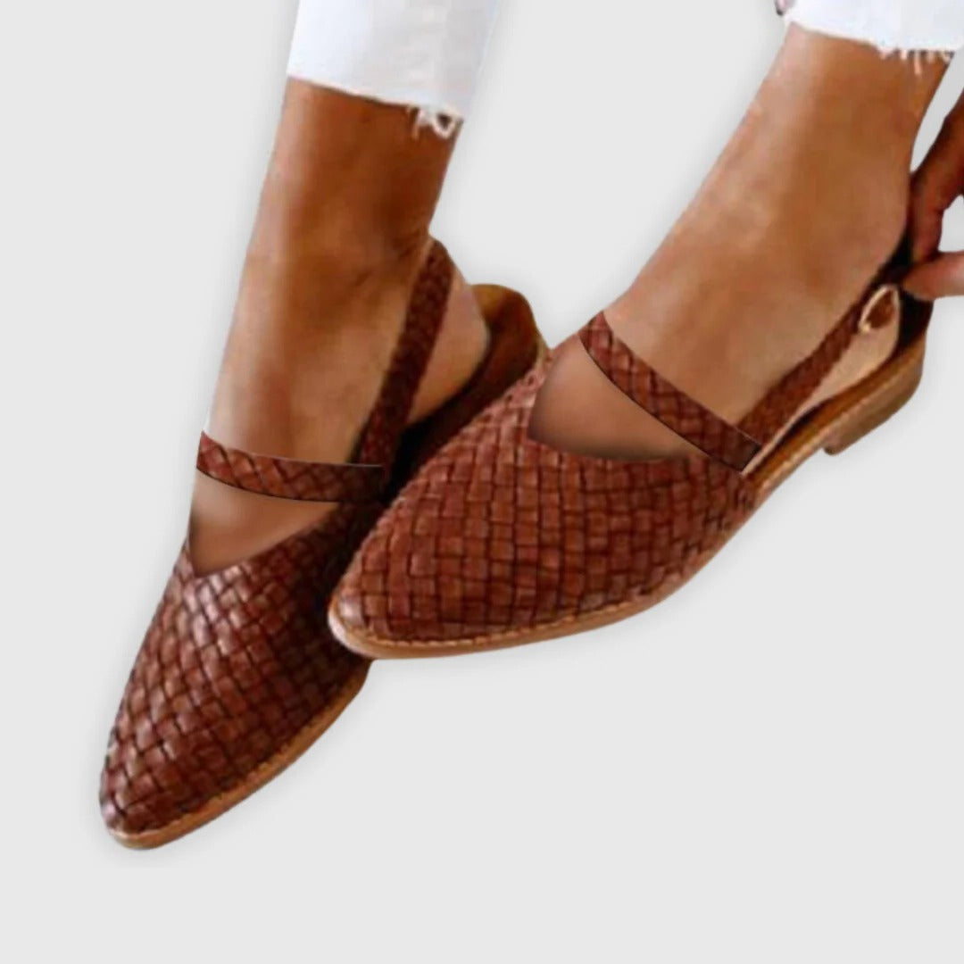 Women's woven open-design sandals light breathable summer flats with interlaced textured upper