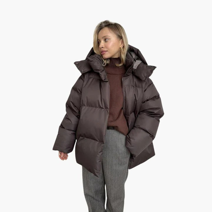 Women's lightweight puffer jacket slim hip-length silhouette minimalist insulated travel layer