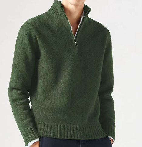 Men's cozy knit sweater in warm tones, relaxed fit with soft insulating fabric for cold weather
