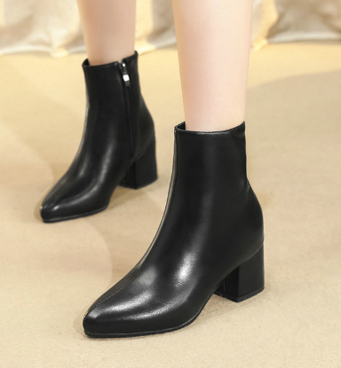 Women's silver metallic ankle boots bold shine versatile casual festive sleek ankle-high silhouette
