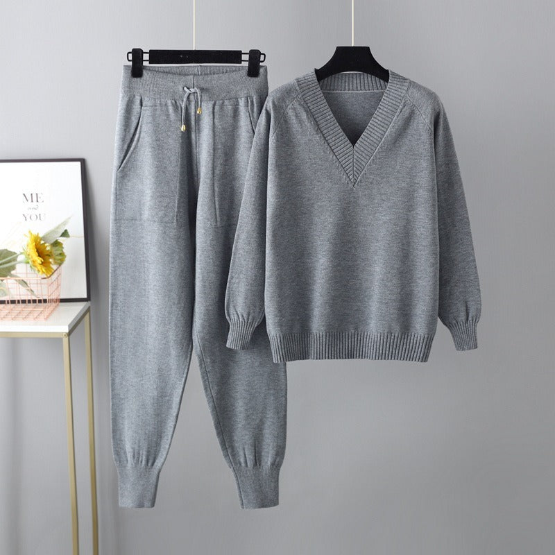 Women's fine knit two-piece set V-neck relaxed fit coordinated top and bottom elegant modern style